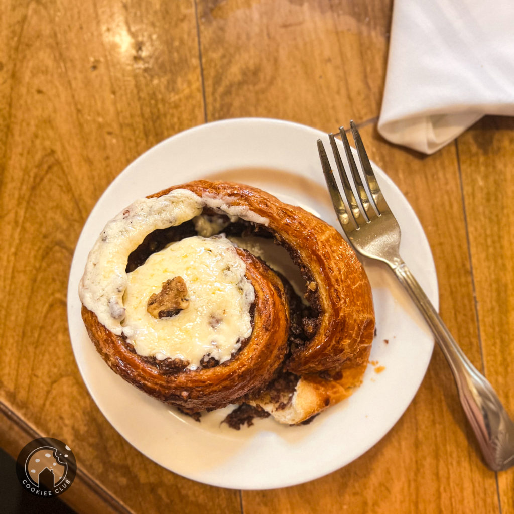 Croissant Cinnamon Roll