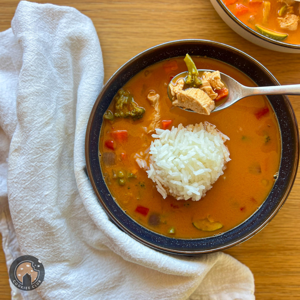 Vegetable & Chicken Coconut Curry Soup